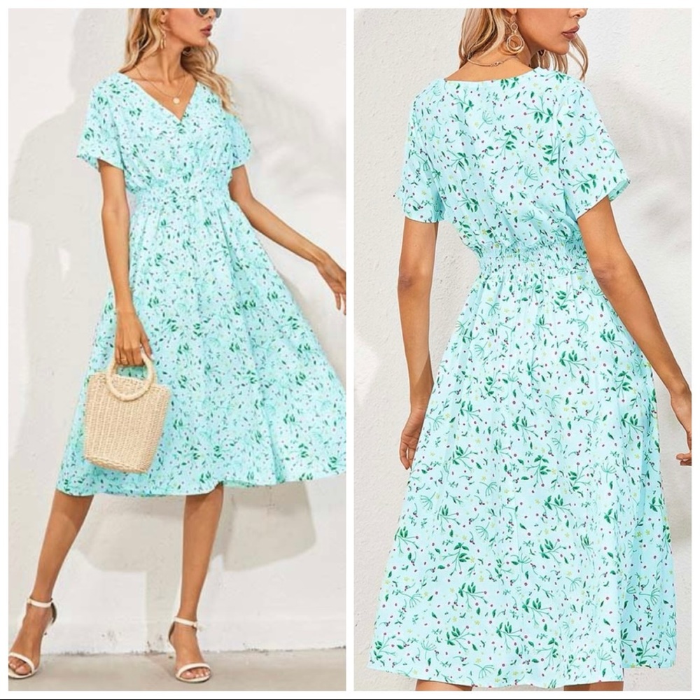 Blue Floral Smocked V Neck Dress Size Medium NWT
